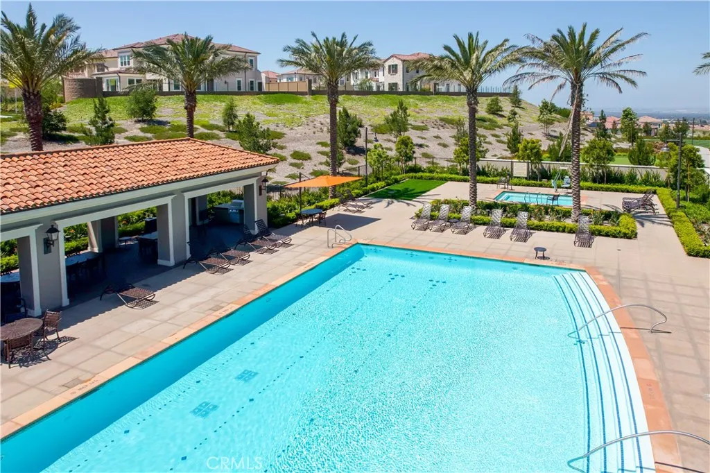 127 Oakstone, Irvine, California 92618 home-pic-35